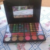 Frete Grátis Paleta De Sombras E Blush 78 Cores